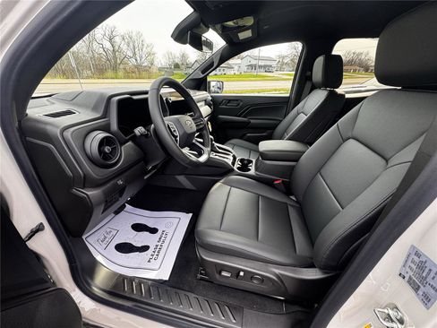 New 2026 Chevrolet Colorado Trail Boss AWD/4WD image 6