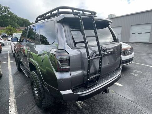 Used 2023 Toyota 4Runner TRD Off-Road Premium w/ Moonroof Package AWD/4WD image 11