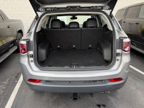 Used 2020 Jeep Compass Limited image 36