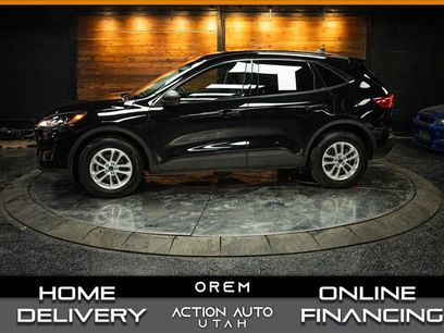 Used 2022 Ford Escape SE w/ Cold Weather Package