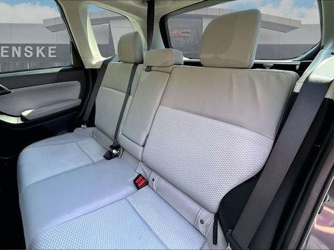 Used 2018 Subaru Forester 2.5i Premium w/ All-Weather Package AWD/4WD image 26
