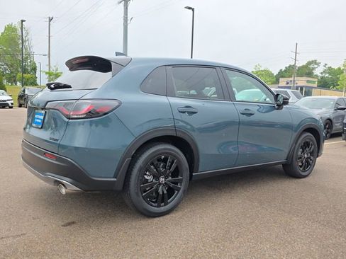 New 2026 Honda HR-V Sport image 3