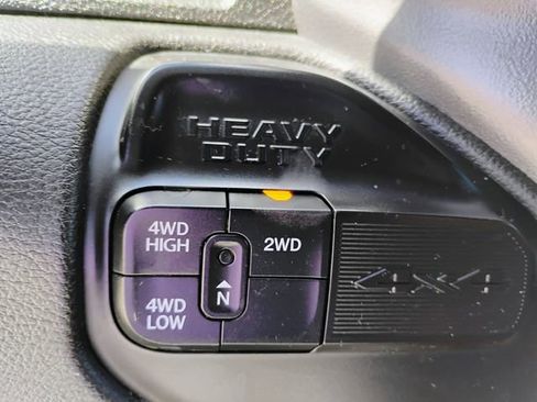 Used 2021 RAM 2500 Big Horn AWD/4WD image 18