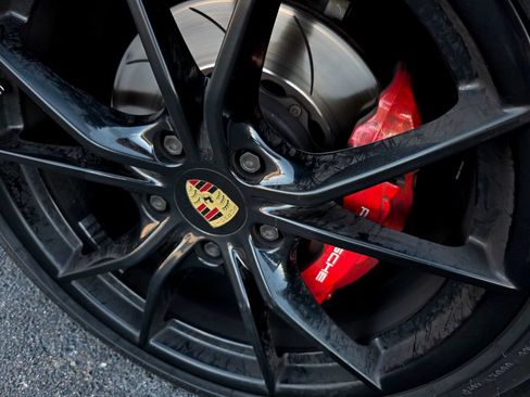 Used 2017 Porsche 911 Carrera 4S AWD/4WD image 13