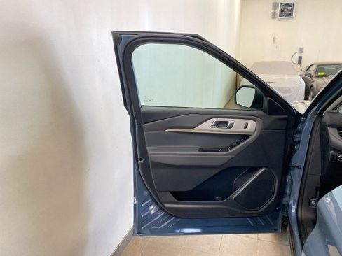 New 2026 Ford Explorer Active w/ Active Comfort Package image 23