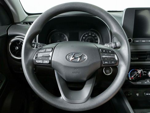 Used 2023 Hyundai Kona SEL AWD/4WD image 9