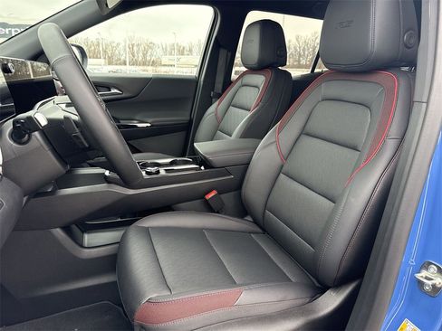 New 2026 Chevrolet Equinox RS image 13