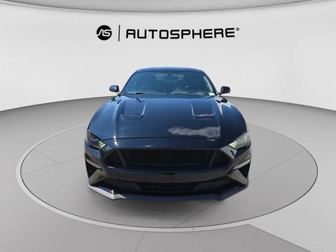 Used 2019 Ford Mustang Coupe RWD image 2
