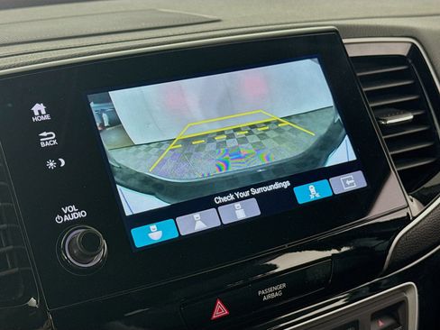 Used 2023 Honda Passport Elite image 17