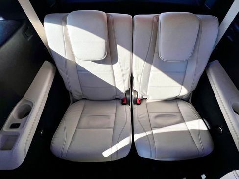 Certified 2023 Mercedes-Benz GLS 580 GLS 580 image 18