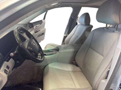 Used 2007 Lexus LS 460 image 14