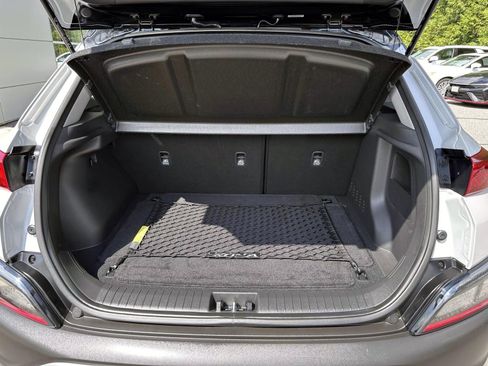 Used 2023 Hyundai Kona SEL w/ Cargo Package AWD/4WD image 7