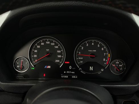Used 2016 BMW M3 RWD image 22