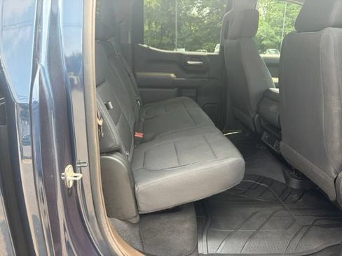 Used 2020 Chevrolet Silverado 1500 Custom w/ Custom Value Package AWD/4WD image 23