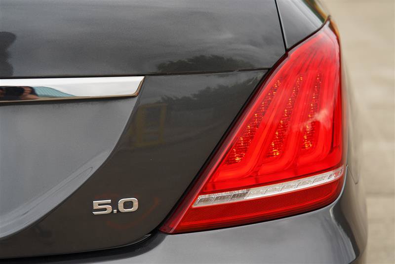 Used 2019 Genesis G90 5.0 Ultimate RWD image 46