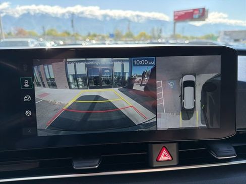 Used 2025 Kia Carnival SX FWD image 19