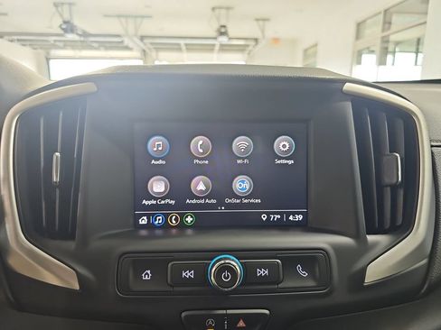 Used 2023 GMC Terrain SLE w/ Driver Convenience Package FWD image 27