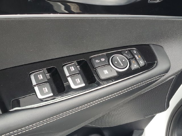 Used 2019 Kia Sorento AWD image 16