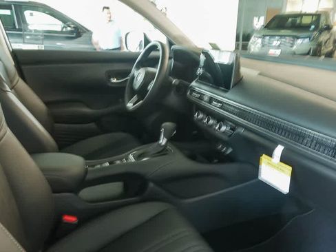 New 2027 Honda HR-V EX-L image 9