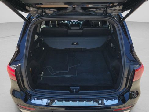 Certified 2025 Mercedes-Benz GLB 250 image 5