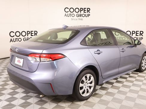 Used 2023 Toyota Corolla LE FWD image 19