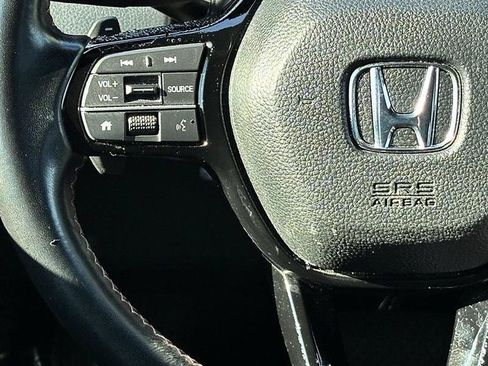 Used 2025 Honda Pilot Sport image 19