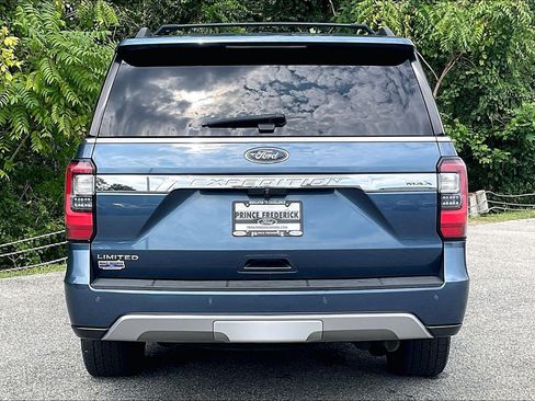 Used 2018 Ford Expedition Max Limited w/ Equipment Group 301A AWD/4WD image 4