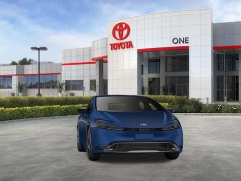 New 2026 Toyota Prius LE FWD image 19