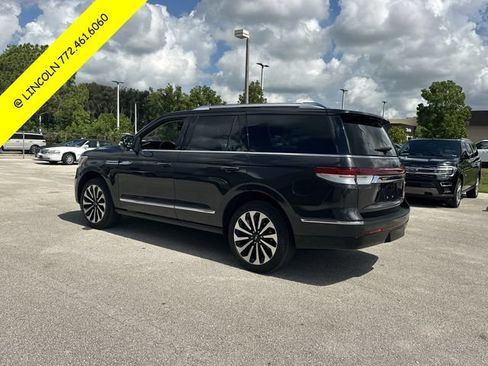Used 2023 Lincoln Navigator Reserve RWD image 11
