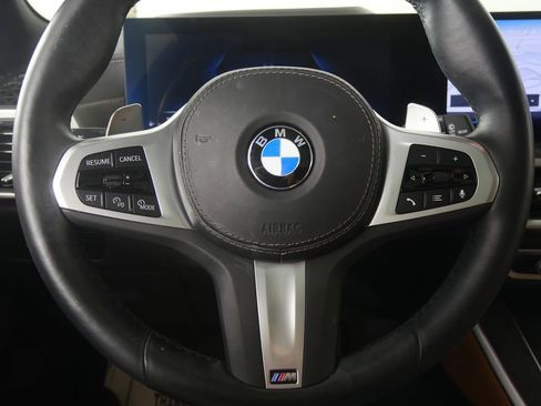 Used 2024 BMW X5 xDrive40i w/ M Sport Package AWD/4WD image 16