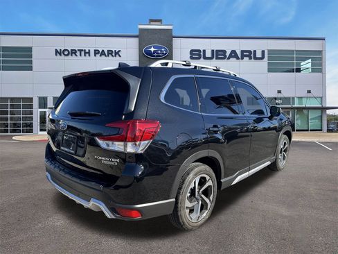 Used 2024 Subaru Forester Touring w/ POP Package 3 image 3
