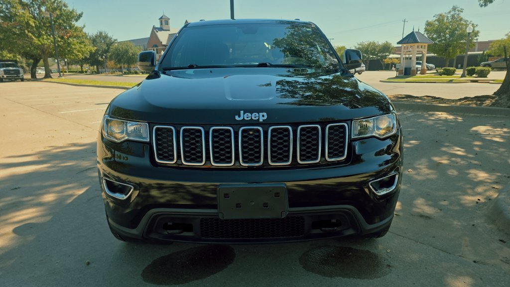 Used 2021 Jeep Grand Cherokee Laredo AWD/4WD image 32