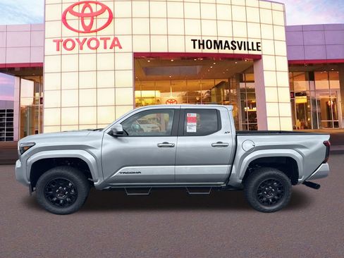 New 2025 Toyota Tacoma 2WD Double Cab image 8