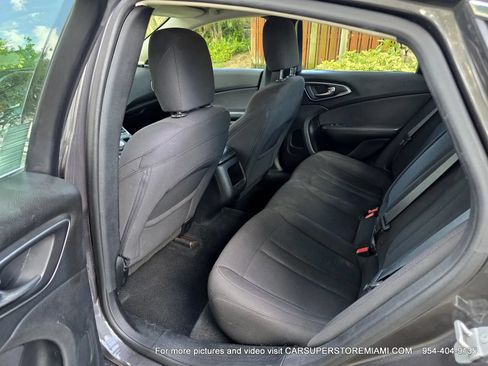 Used 2015 Chrysler 200 Limited w/ Convenience Group FWD image 36