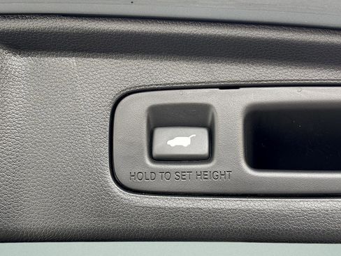 Certified 2025 Honda CR-V Sport Touring image 8