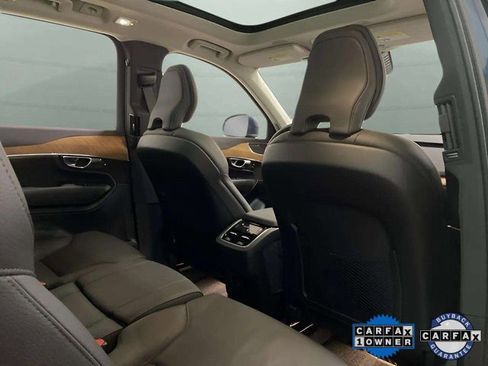 Used 2025 Volvo XC90 B6 Plus image 23
