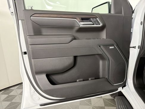 New 2026 GMC Sierra 1500 SLT w/ SLT Premium Plus Package image 8