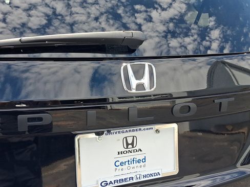Used 2025 Honda Pilot EX-L image 23