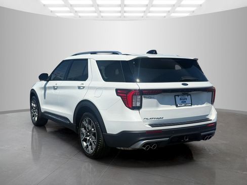 Used 2025 Ford Explorer Platinum w/ Ultimate Package RWD image 5