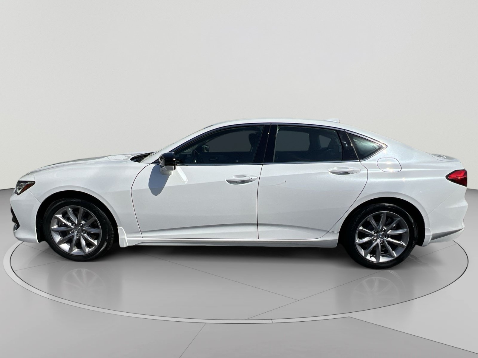 Certified 2023 Acura TLX FWD image 2