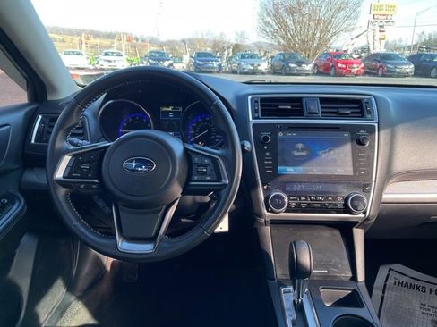 Used 2019 Subaru Outback 2.5i Premium w/ Popular Package #2 image 12
