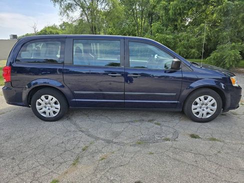 Used 2014 Dodge Grand Caravan American Value Package FWD image 5