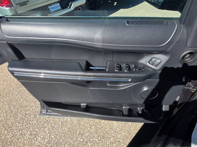 Used 2024 Ford Expedition Max XLT AWD/4WD image 20