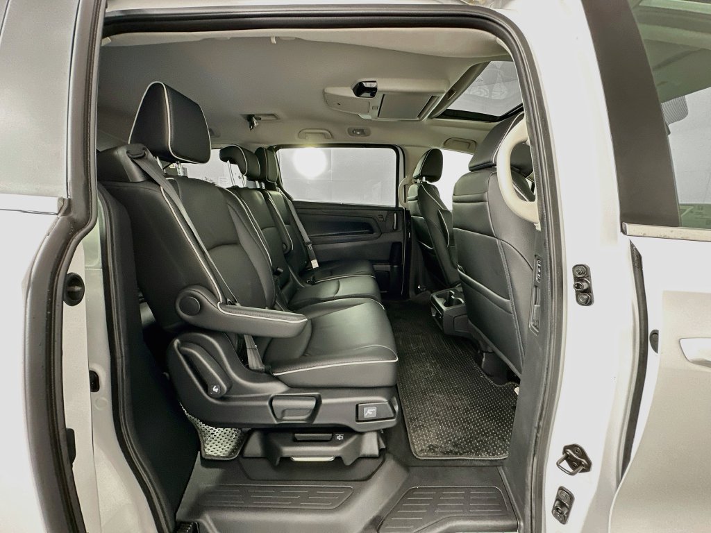 Certified 2026 Honda Odyssey Touring image 26