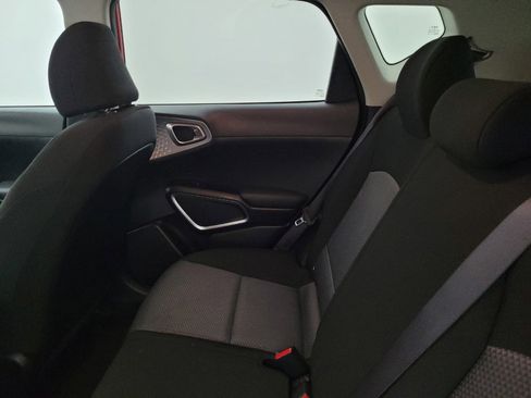 Used 2023 Kia Soul LX w/ Option Group 015 image 18