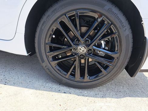 New 2026 Toyota Camry SE FWD image 25