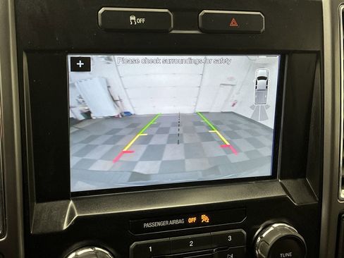 Used 2016 Ford F150 XLT w/ Equipment Group 302A Luxury image 5