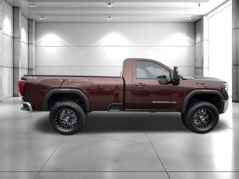 Used 2024 GMC Sierra 2500 SLE w/ SLE Convenience Package image 8