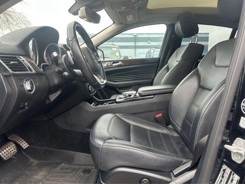 Used 2017 Mercedes-Benz GLE 43 AMG 4MATIC Coupe w/ Premium 3 Package image 9