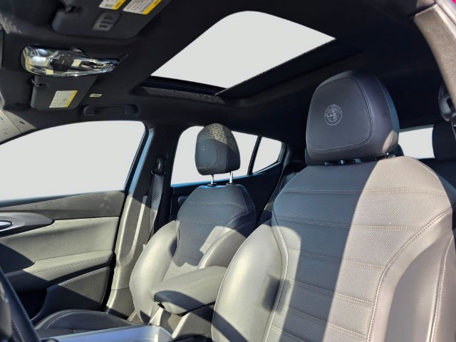 Used 2024 Alfa Romeo Tonale Veloce AWD/4WD image 22